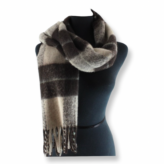 PP Fuzzy Plaid Scarf Chocolate
